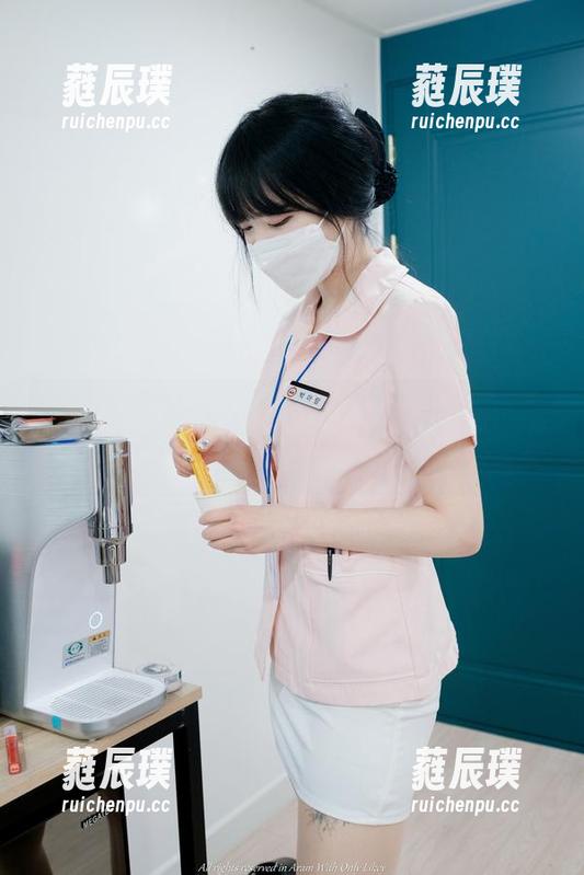 Aram(아람)私房里藏着PhotoChips覆盆子酒，敢不敢来探险？