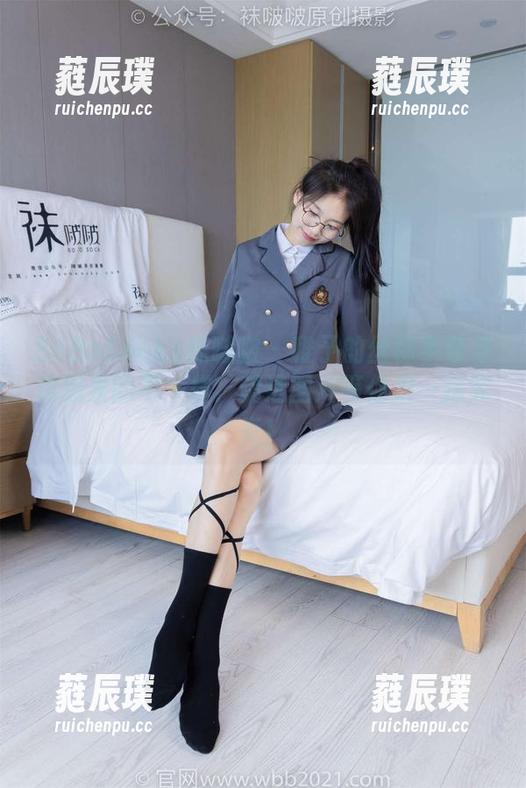 BoBoSocks袜啵啵-稚予 BoBoSocks袜啵啵 - 稚予的丝袜手套与你想象的不一样,精选图片等你来一探究竟!