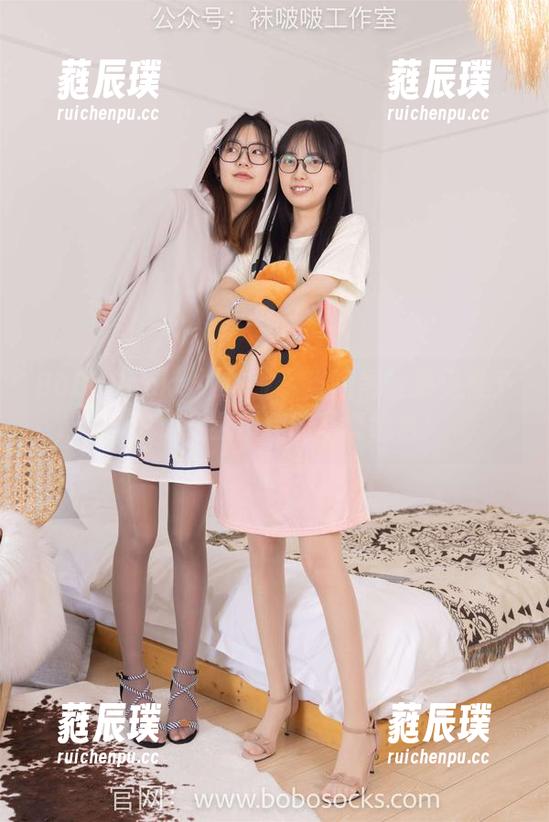BoBoSocks袜啵啵-稚予 BoBoSocks袜啵啵 - 当短黑丝遇见稚予,生成气氛最佳的写真组合!