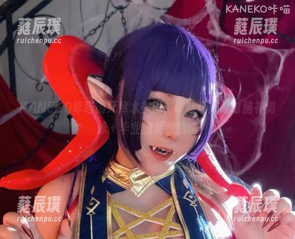 KANEKO咔喵的死库水美图，咋能让人同时脑补游泳＋毕业的复杂情绪