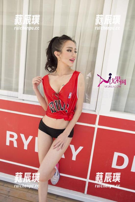 UGirls尤果网-颜美汐 UGirls尤果网 - 网盘里的颜美汐连体衣奇遇记,照片里的色彩乐园~