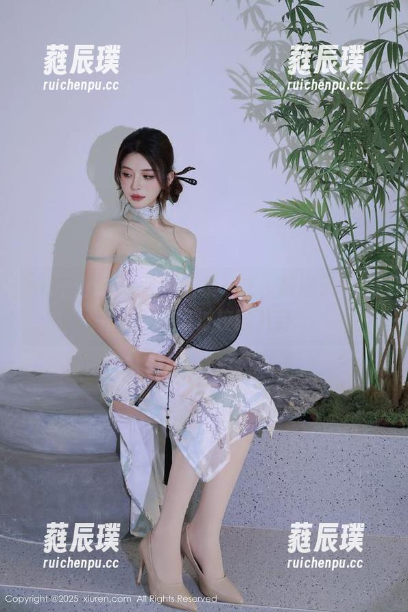 Xiuren秀人网-娜娜子yy Xiuren秀人网 - 图集一来,娜娜子yy果然不会错过校园八卦