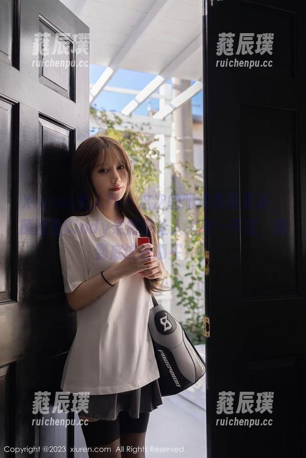 Xiuren秀人网-颜浅浅Cindy Xiuren秀人网 - 这次的眼镜作品更新,颜浅浅Cindy果然没让人失望…不过,我到底该去哪买?!