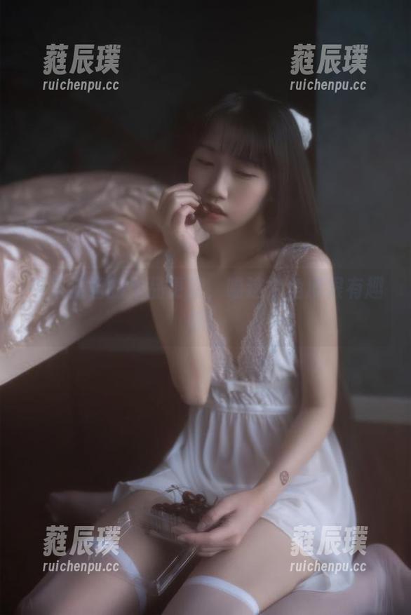 不呆猫 不呆猫姐的作品更新,喵这个角度很有趣呢!