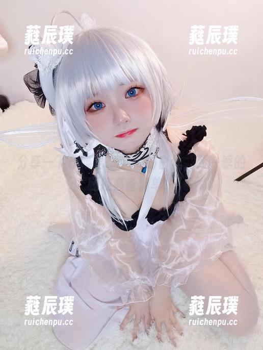 伊喵君_Nya 分享一下伊喵君_Nya的白丝,新一季的腿控必备清单!