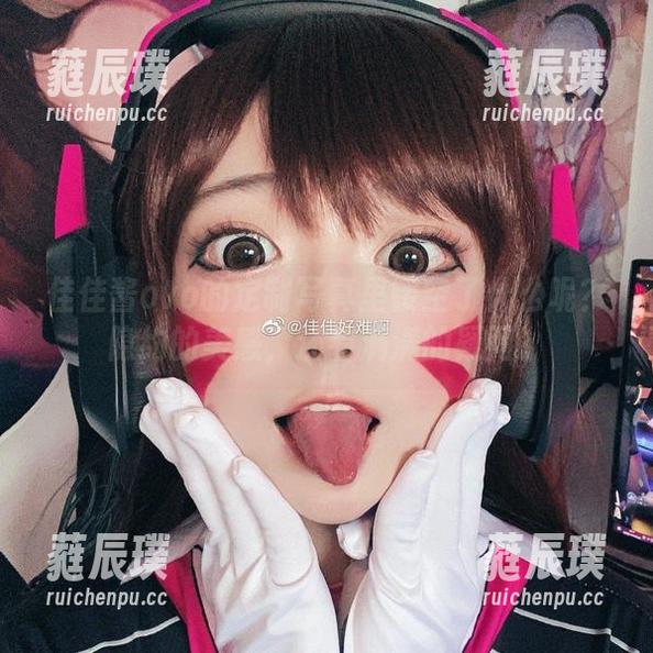 佳佳酱ovo 佳佳酱ovo的定制写真里镂空了什么呢?隐约的美感,还有满满的疑问。