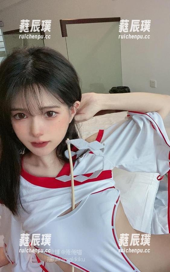 倦倦喵 倦倦喵在豹纹中的写真合集:用一张图让人想立刻打包走