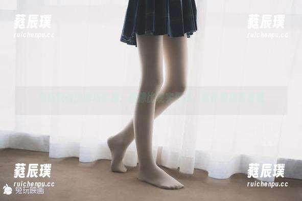 兔玩映画 兔玩映画的乖巧学妹:图像比现实更乖,或许是我没看懂