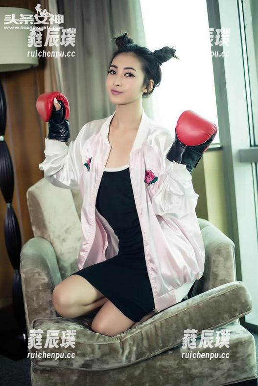 头条女神-乔安 头条女神 - 网袜+乔安=打破次元壁的资源集合!