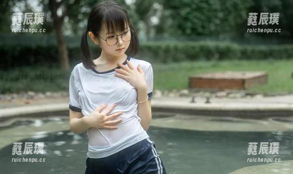 幼水铃衣 从未见过如此高清的连衣裙合集,幼水铃衣居然能把平淡变得如此动人!