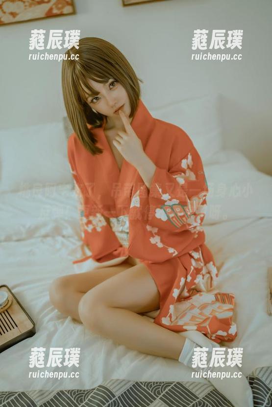 桃良阿宅 桃良阿宅来了,吊带图集又是一场身心小反弹!更新一下就停不下来了呀。