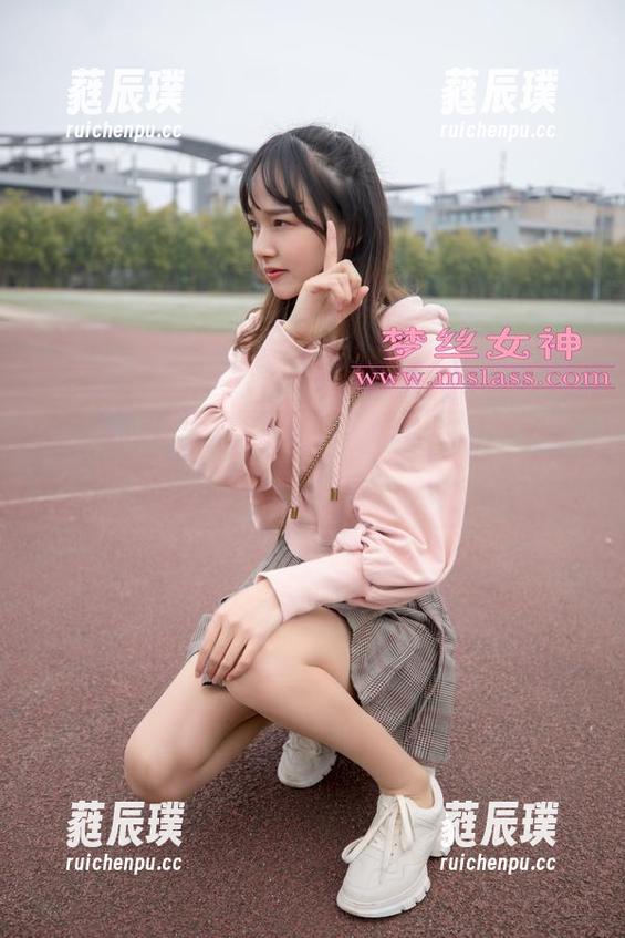 梦丝女神-莹仙女 梦丝女神 - 网盘里的短裙味道:莹仙女带你飞,安心食用!