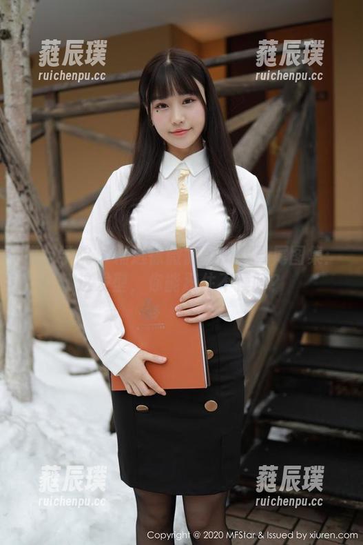 模范学院-徐微微mia 模范学院 - 精选徐微微mia双马尾图集:这发型,你能忍住不摸吗?