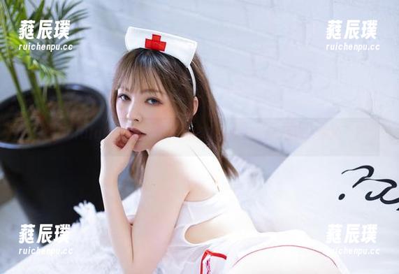 白露Bululu 白露Bululu的最新力作,死库水为啥总让我想到“撒娇”?