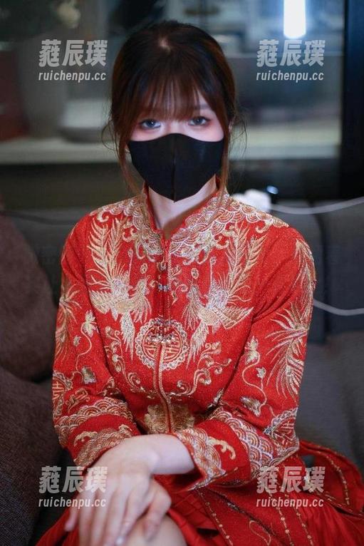 白龙猫女 微密圈 - 小众又迷人的白龙猫女,红裙着实让人眼前一亮,原图和资源一齐奉上!