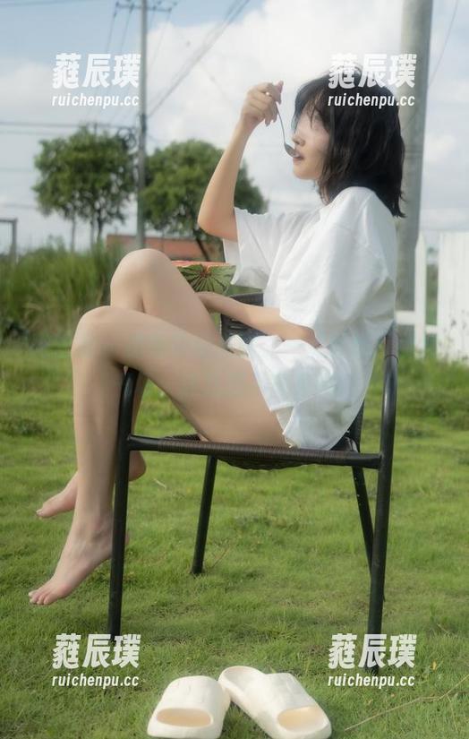 微密圈 - 禅院熏的美图，一点就燃！御姐气场，连我都不敢直视！