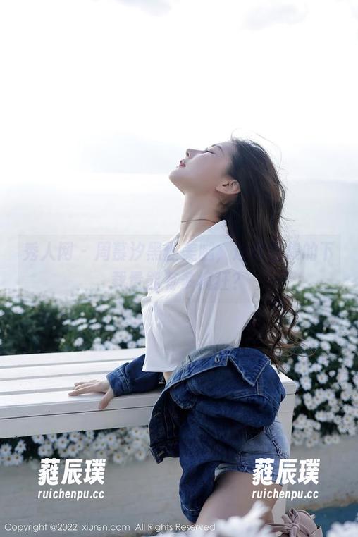 秀人网 - 周慕汐黑丝美腿，这作品集的下载量能有多疯狂？