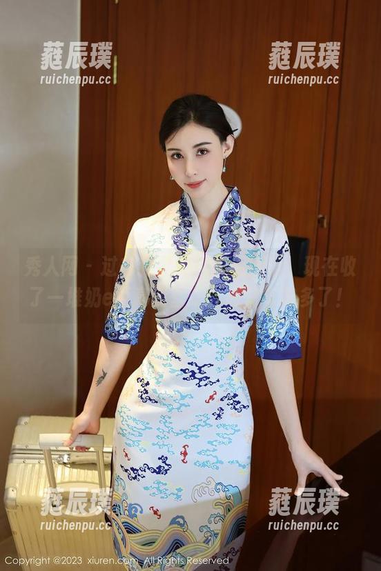 秀人网 - 过去我觉得透明无所谓，现在收了一堆奶e豆高清壁纸，感情丰富多了！