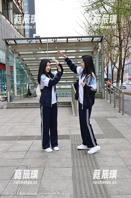 秀人网-瑞瑞ruirui 秀人网 - 瑞瑞ruirui和她的校园之旅:最新写真集,随性而为