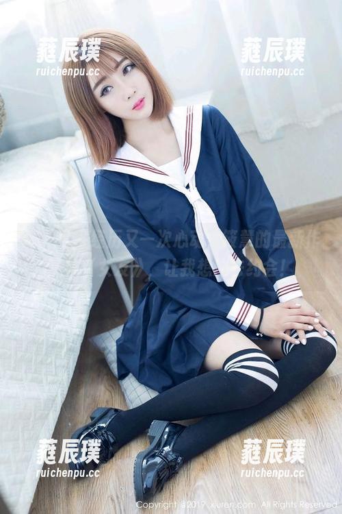秀人网-筱慧 秀人网 - 经历又一次心动,筱慧的最新作品集《女友》,让我想冲去约会!