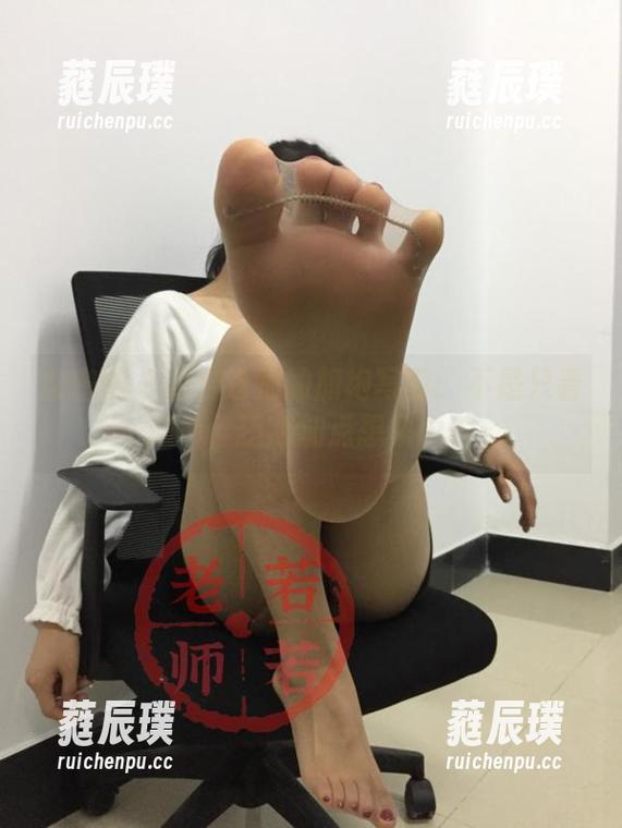 微密圈 - 若若老师的旗袍写真：不是只看颜色，还得加点想象力！