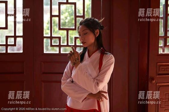 蜜桃社-陆萱萱Cecilia 蜜桃社 - 学妹陆萱萱Cecilia的美图,免费共享,总有种让人想起青涩日子的感觉,只是现在想法有点不太纯洁。