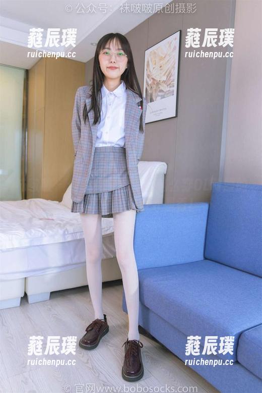 袜啵啵-甜甜圈 袜啵啵 - 你没见过甜甜圈这么穿OL制服的最新套图!花絮才是香!