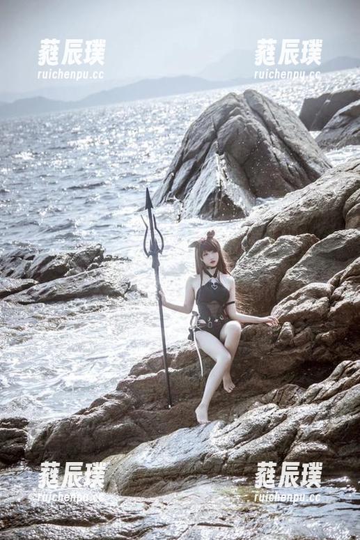 阿薰kaOri的制服图册：最新一辑，谁说职场不浪漫？