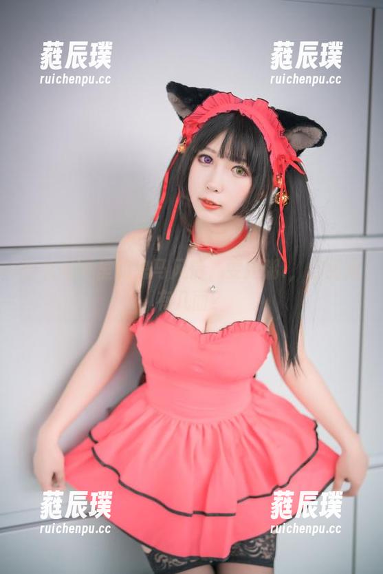 少女写真里的鬼马风情，雯粥粥i，你到底有几面？