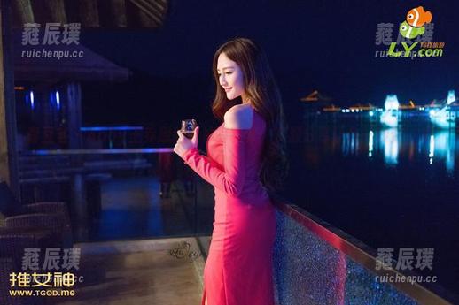 青豆客-Abby王乔恩 青豆客 - Abby王乔恩的女神写真集:资源分享让你一秒变’见‘神!.