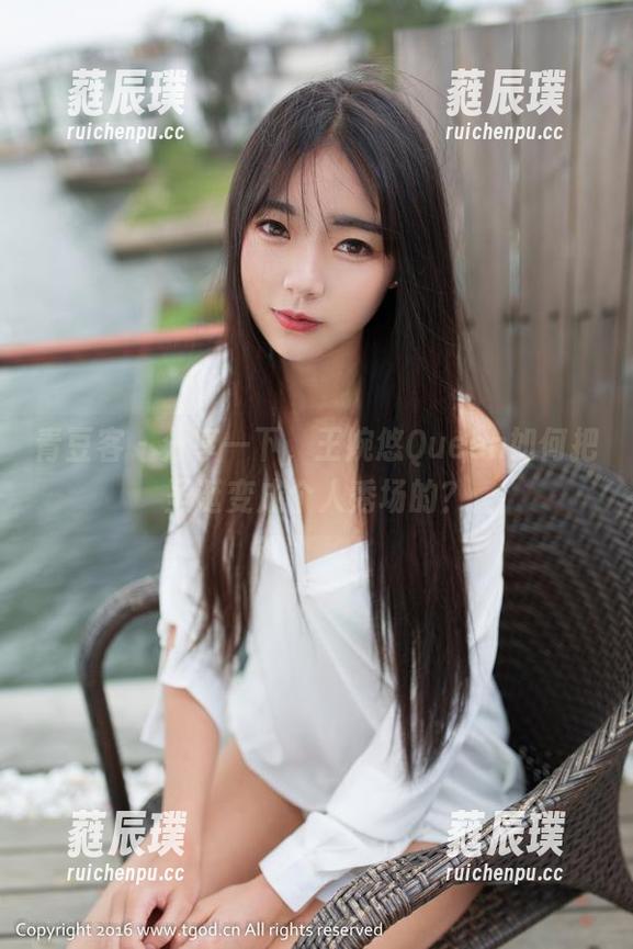 青豆客 - 分享一下，王婉悠Queen如何把圣诞变成个人秀场的？